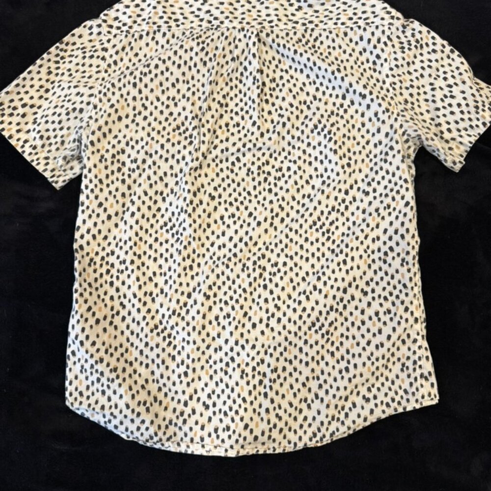 Old Navy Patterned Short Sleeve Button Down - Picture 6 of 6